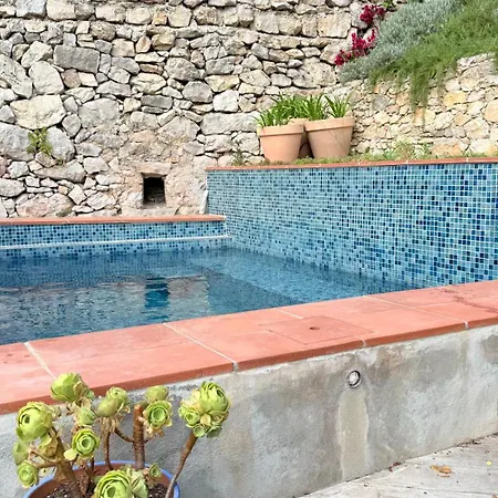 فندق مبيت وإفطار Le Cabanon Du Faron D Dans Un Jardin تولون